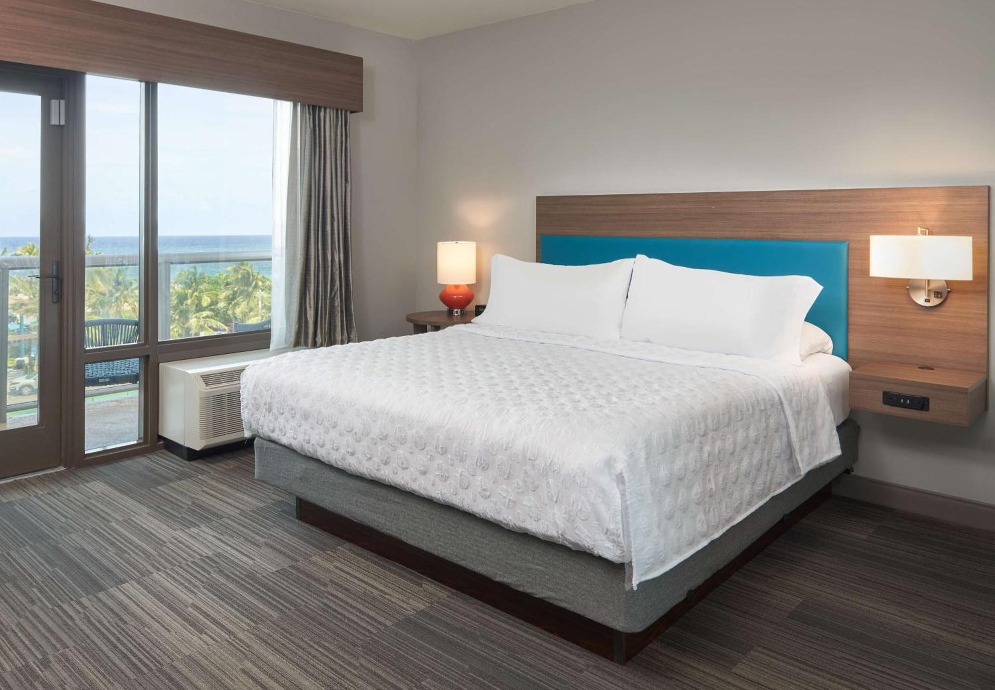 Home2 Suites By Hilton Pompano Beach Pier, Fl Exterior photo