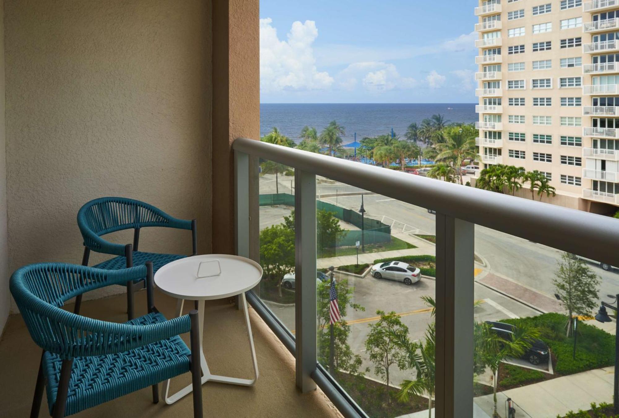 Home2 Suites By Hilton Pompano Beach Pier, Fl Exterior photo